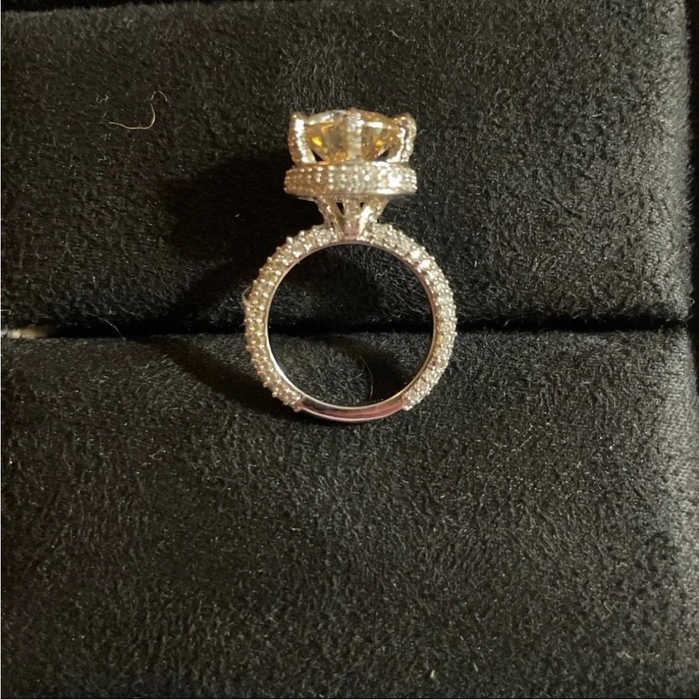 Oh My Gorgeous 6.34 CT Certified Round Brilliant Cut Moissanite Diamond Ring - Picture 3 of 11
